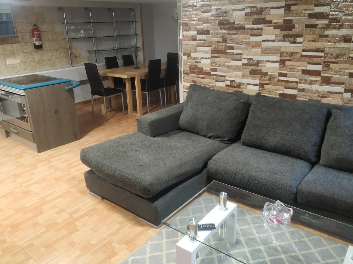Apartamentos Deluxe Barajas Madrid Eksteriør bilde