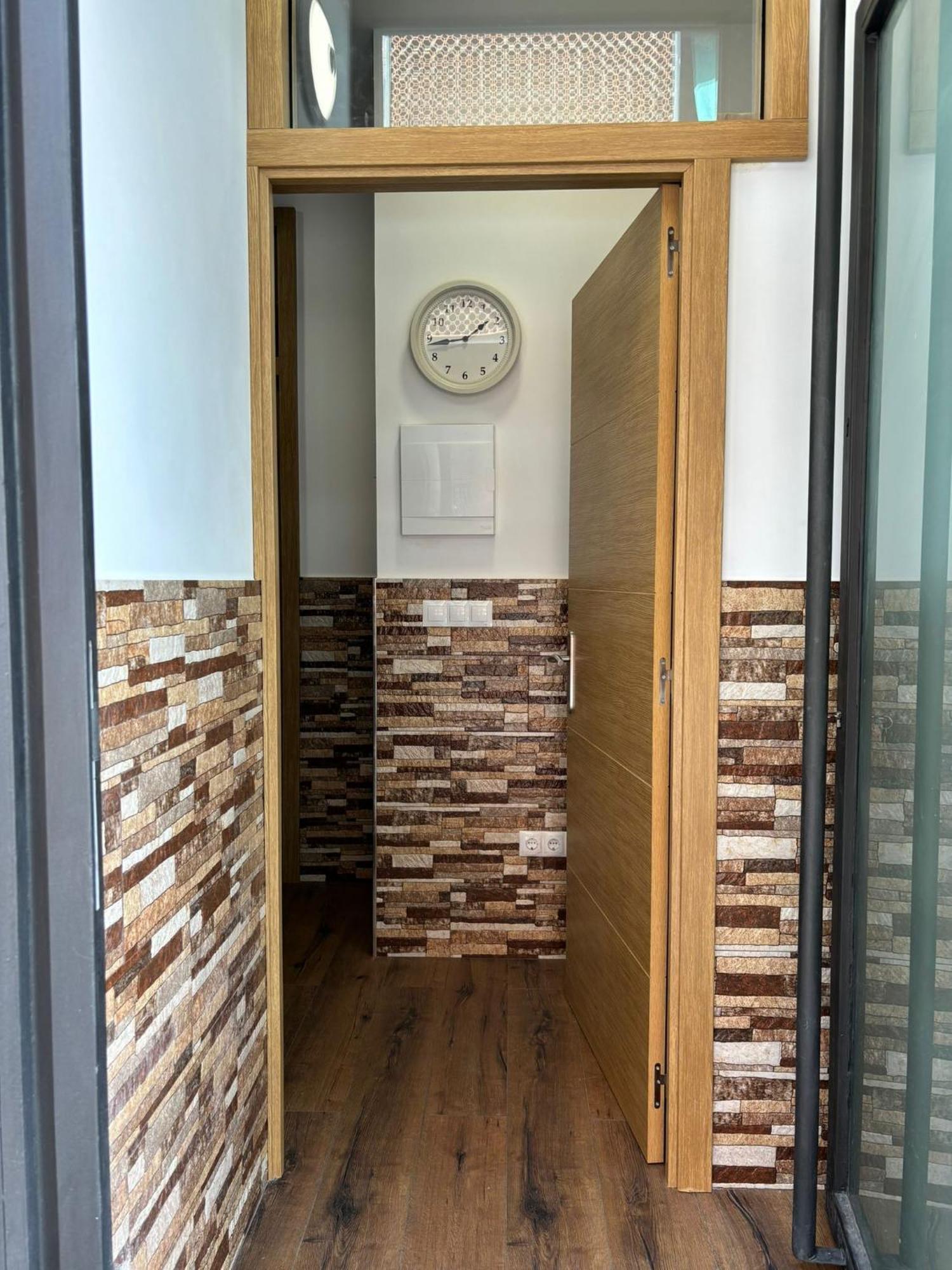Apartamentos Deluxe Barajas Madrid Eksteriør bilde