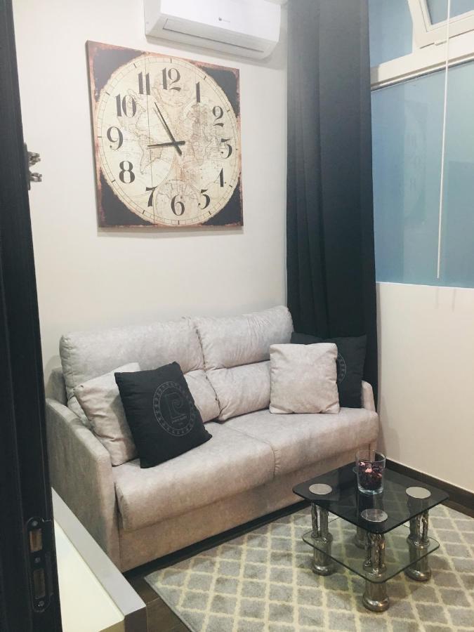 Apartamentos Deluxe Barajas Madrid Eksteriør bilde